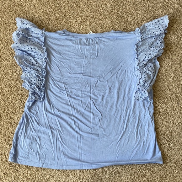 Blue Shirt - Picture 3 of 3